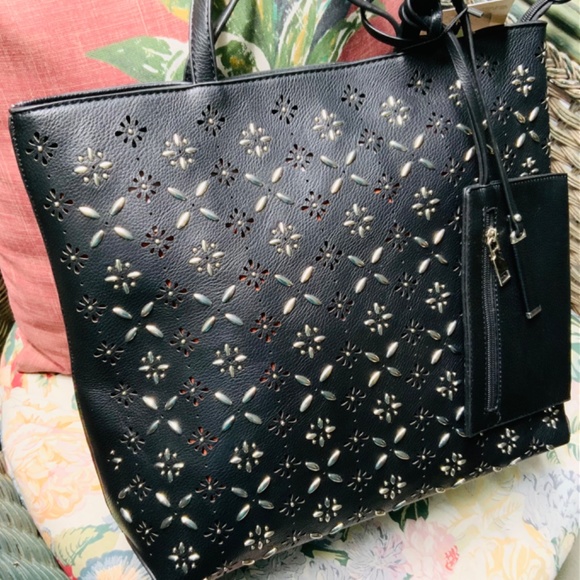 BLACK SIL STUDDED OPENWORK DESIGN BAG/TOTE ⭐️HANDBAG 2 Pc Set NWT ❤️LIGHTWEIGHT - Picture 2 of 7